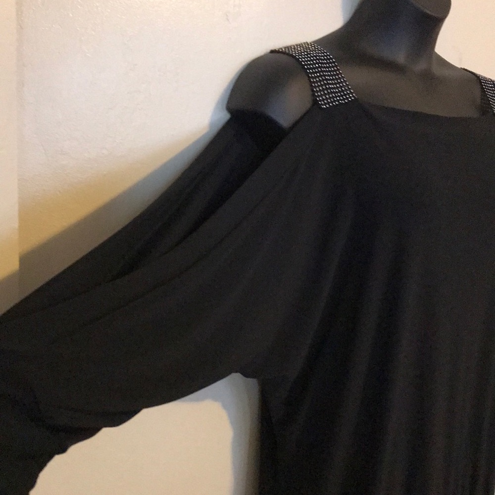 👗 TORRID PLUS SIZE DRESS 👗 - Picture 2 of 6